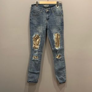 DEAL Jeans with Sequins